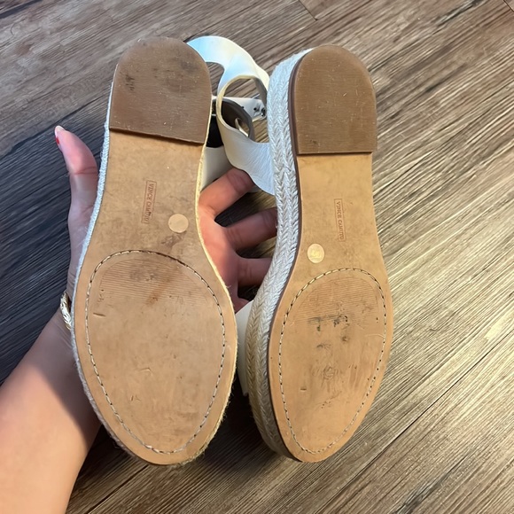 Platform Sandals - Picture 5 of 5